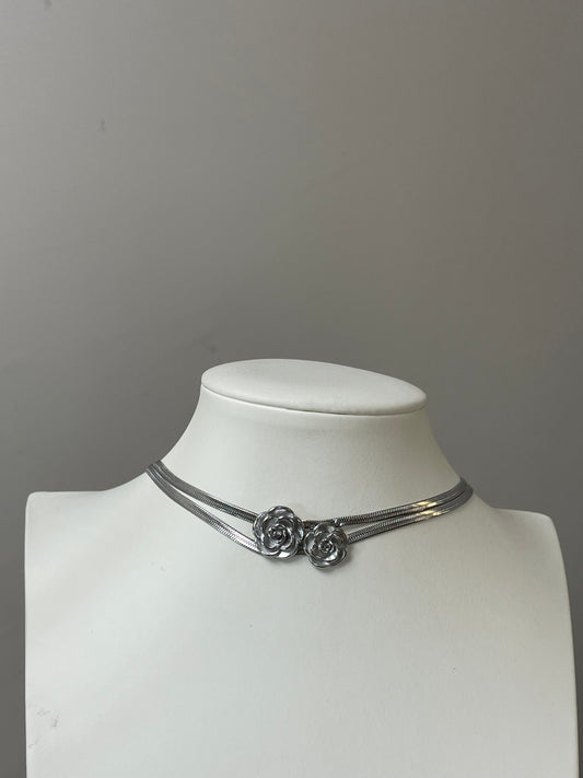 Collana rose